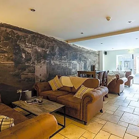 The Pennington Hotel