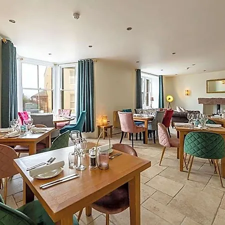 The Pennington 3*
