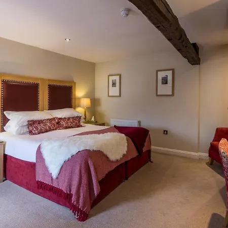 The Pennington 3* Равенглас