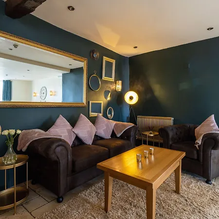 The Pennington Ravenglass